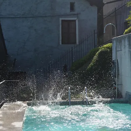 Rosina Con Piscina E Vista * גראבדונה