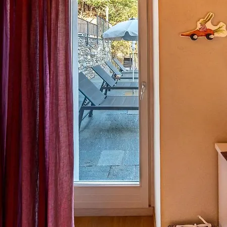 Rosina Con Piscina E Vista Apartman Gravedona