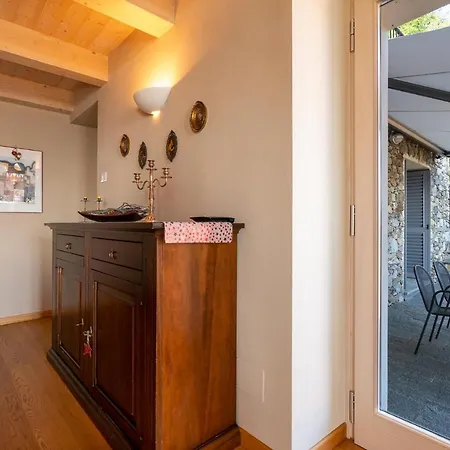 Rosina Con Piscina E Vista * Gravedona