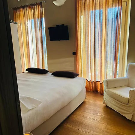 Rosina Con Piscina E Vista *